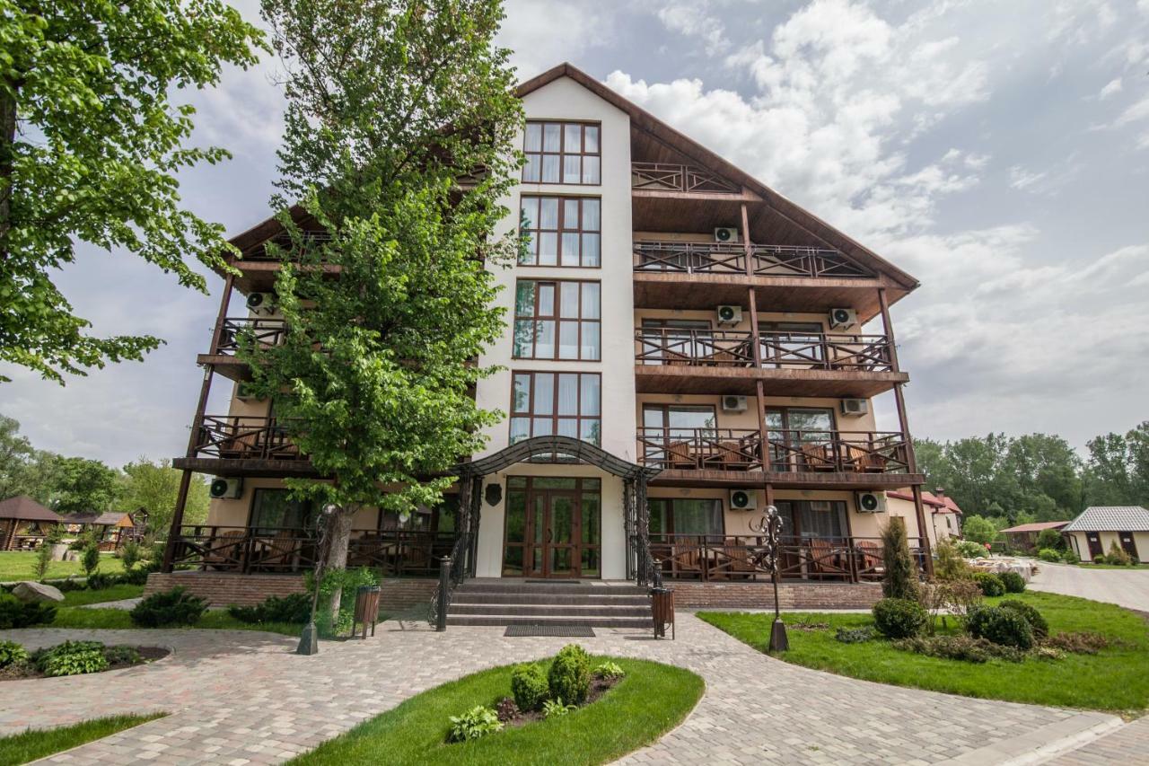 Котедж-Парк Славна Okhtyrka Exterior foto